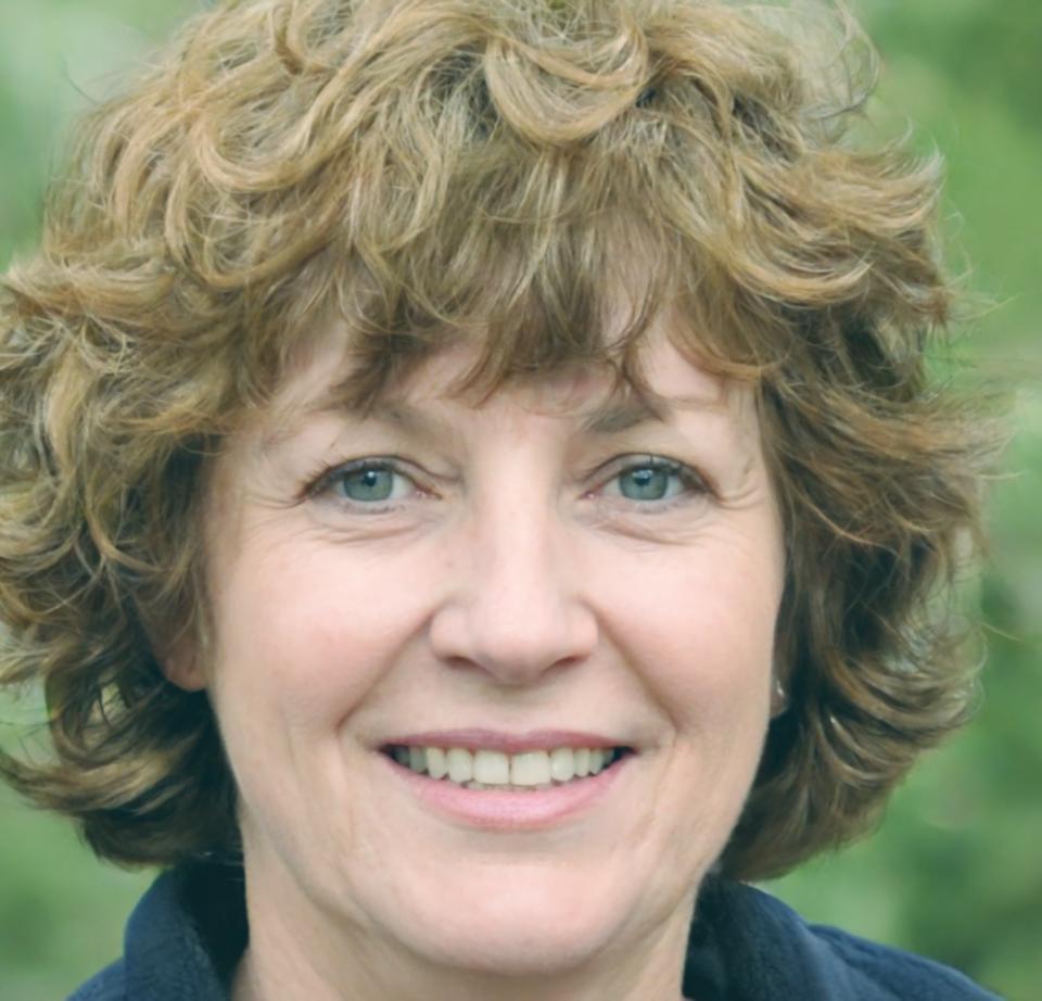 Айгуль Касымова, старший финансовый консультант